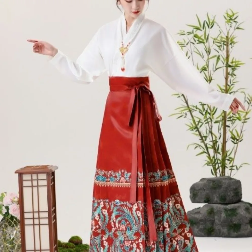 مجموعة تنورة وجه الحصان من Hanfu - تنورة Ma Mian على الطراز الصيني الجديد، أزياء تقليدية للنساء، ملابس تنحيف مناسبة للارتداء اليومي