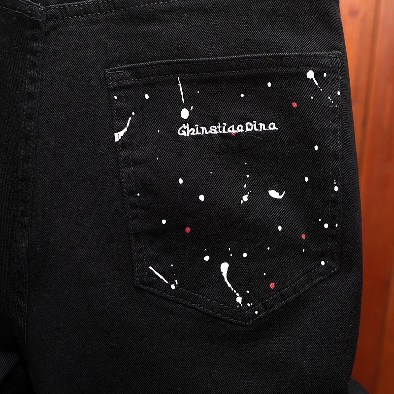 Pure black denim shorts for men, slim fit, summer fashion, printed, trendy, elastic and casual five part horse pants