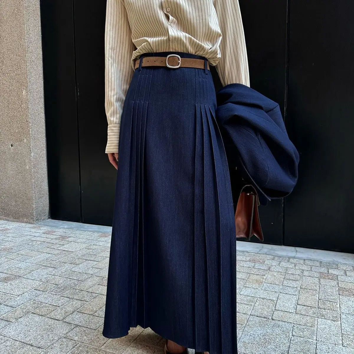 

2025 new southern Italian town pendant skirt women's autumn twill pleated retro temperament long skirt