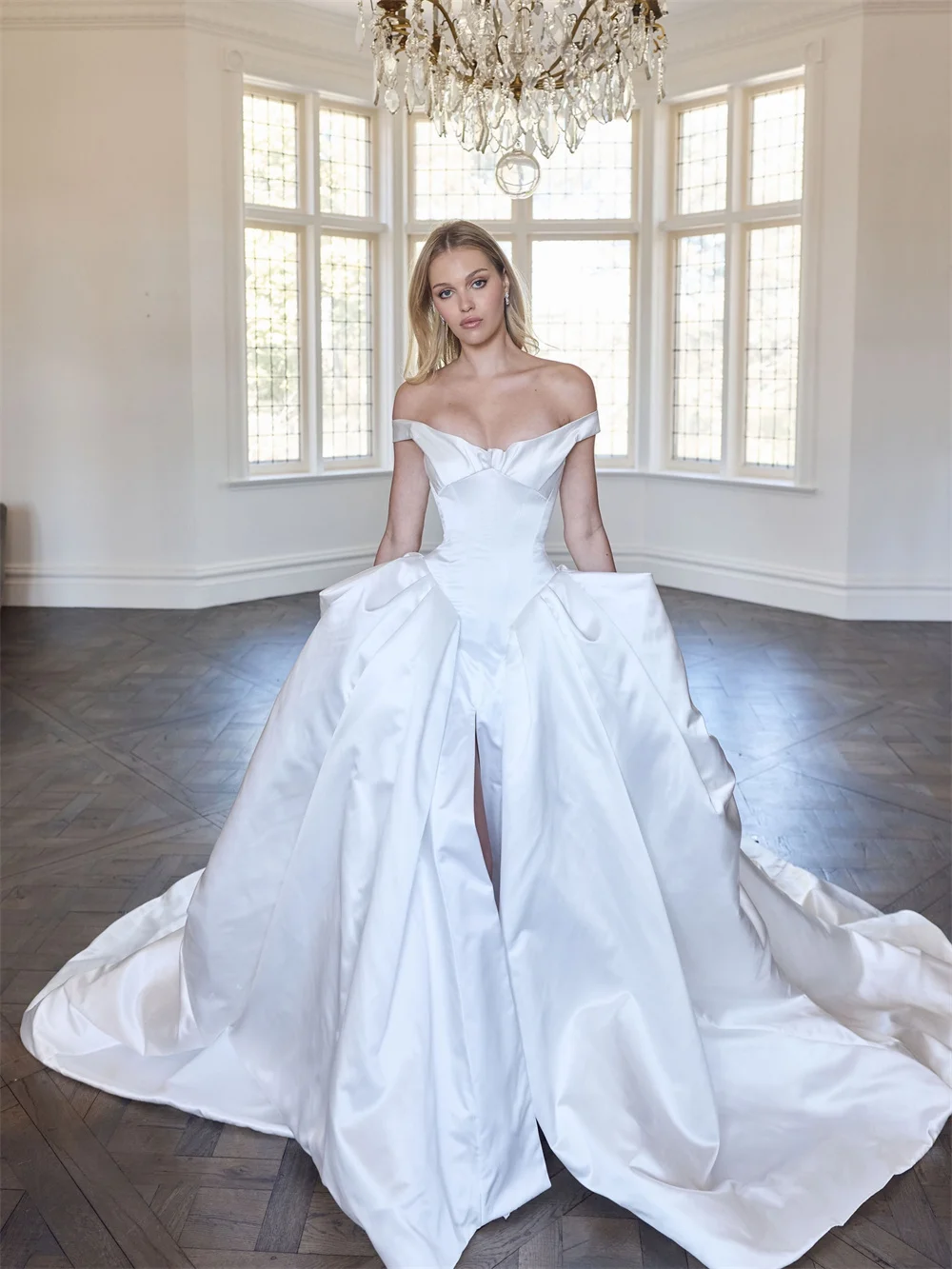 Tokyo Custom White Off Shoulder Satin Wedding Dress High Slit Puffy Train Wedding Gown Elegant Bridal Formal Evening Party Gown