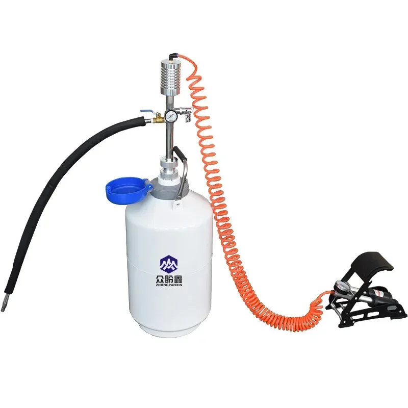 Liquid nitrogen pump self-pressurizing foot-operated liquid nitrogen pump tank freezing spray