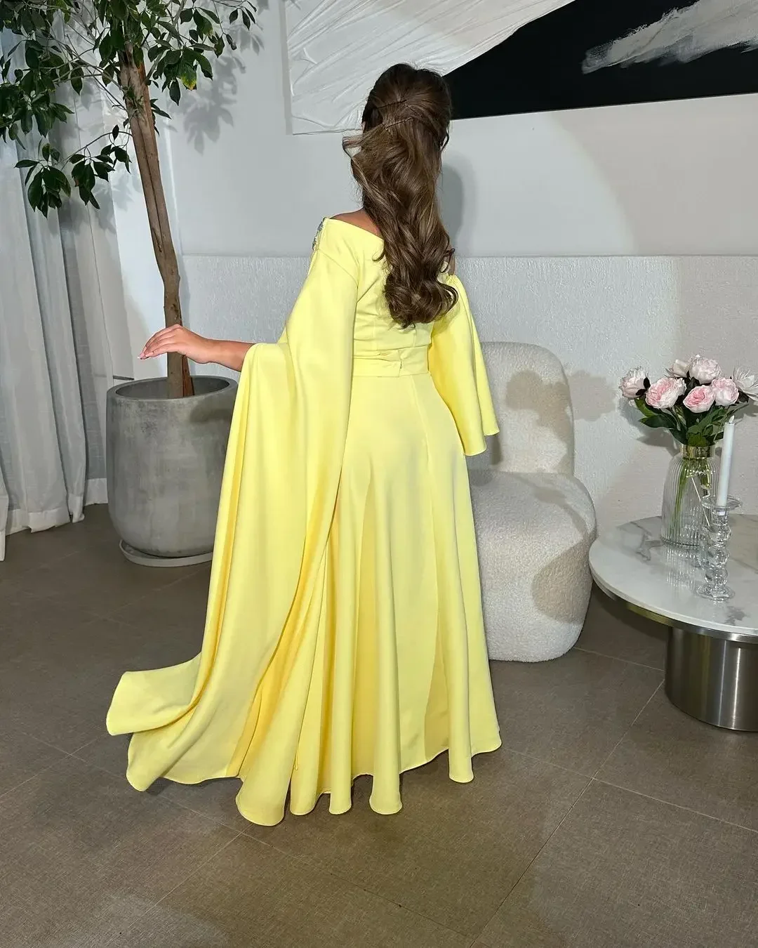 Yellow Prom Dresses Pleated Beadings Floor Length Long Sleeves Evening Dresses One Shoulder Back Zipper Saudi Arabia Party Dress