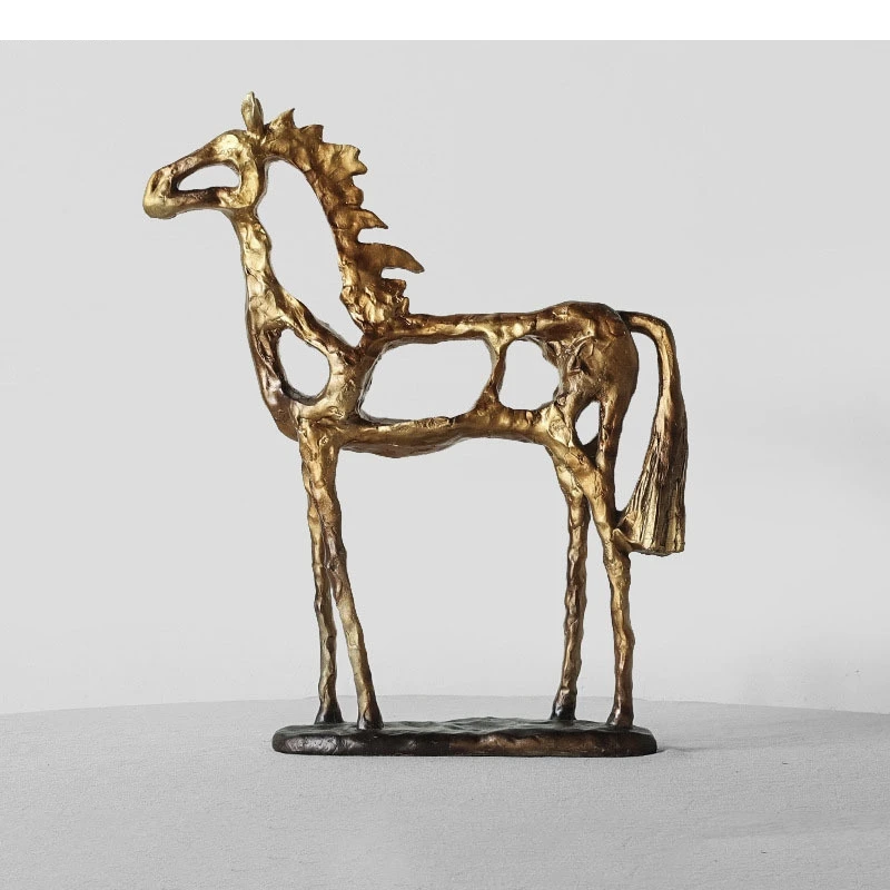 

Golden Electroplated Resin Horse Statue Hollow Out Crafts Living Room Desktop Aesthetics Decoration Home Decor