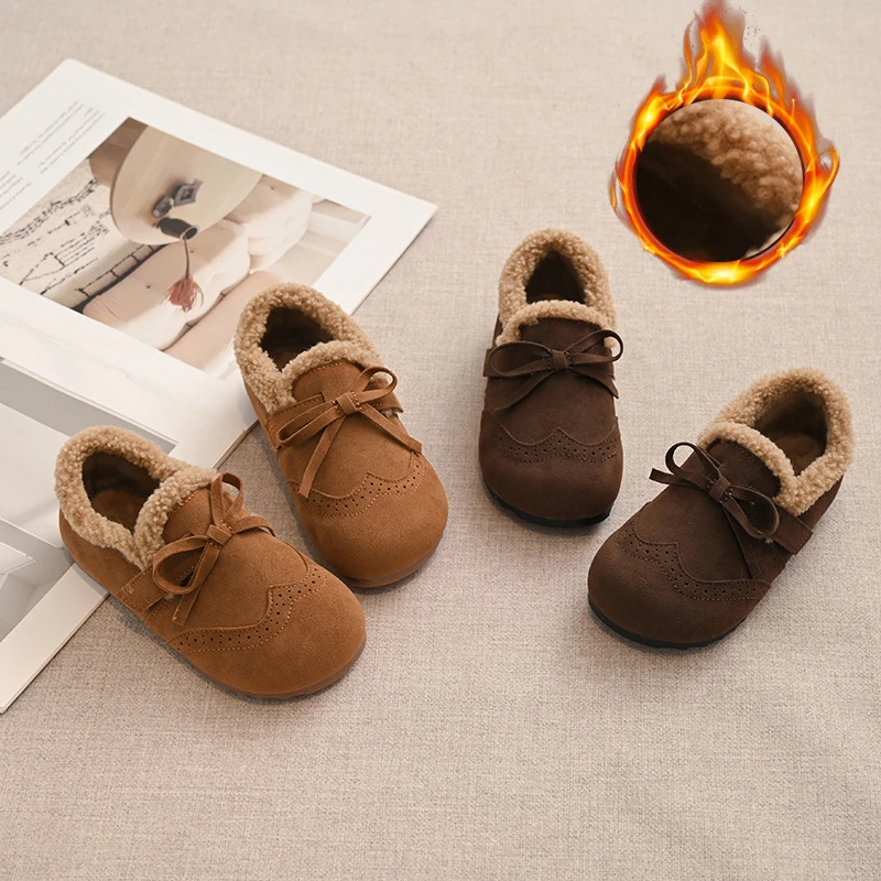 Girls Fleece Lined Flat Shoes, Bow Decor, Brogue Cutout, Soft Non-Slip Sole, Kids Warm Winter Loafers for Daily Casual Wear