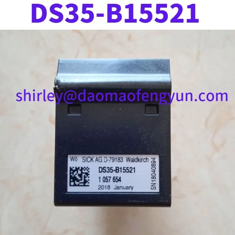 

Brand-new DS35-B15521 Optical Sensor 10576541901