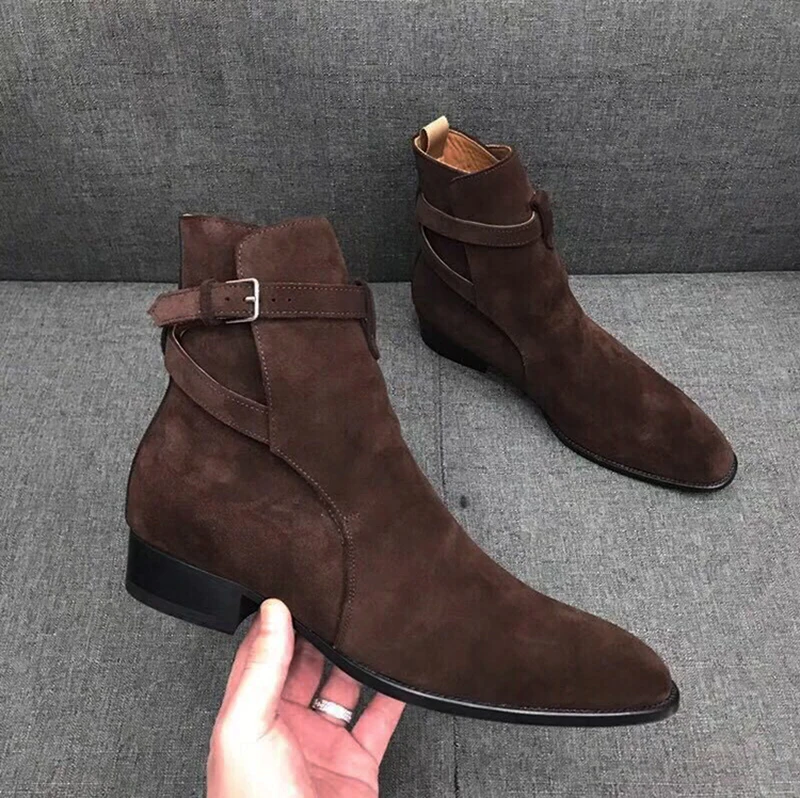 

Британские черные, коричневые ботильоны из натуральной коровьей замши с пряжкой на ремне, мужские парикмахерские ботинки на квадратном каблуке, уличная обувь, мужские винтажные ботинки