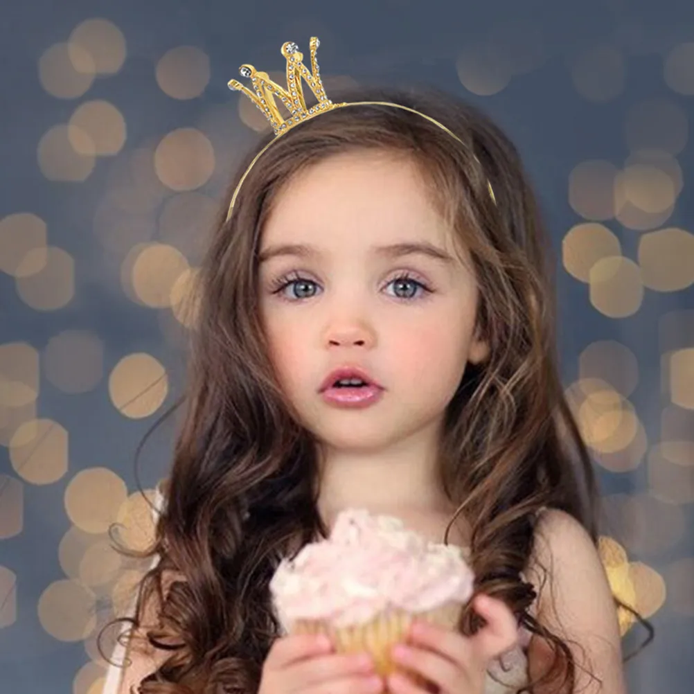 

Golden Crown Design Headband Comfortable Lightweight Strong Material Hair Hoops Birthday Party Supplies Girls Hair Hoops