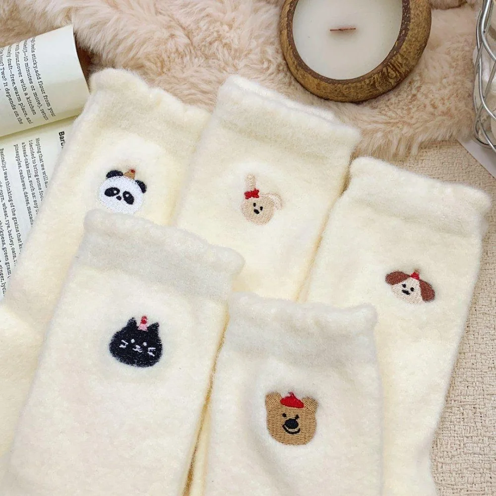 5 Pairs Pure White Cute Animal Autumn And Winter Thick Velvet Socks Women's Cute Cartoon Warm and Velvet Sleep Cute Middle Socks