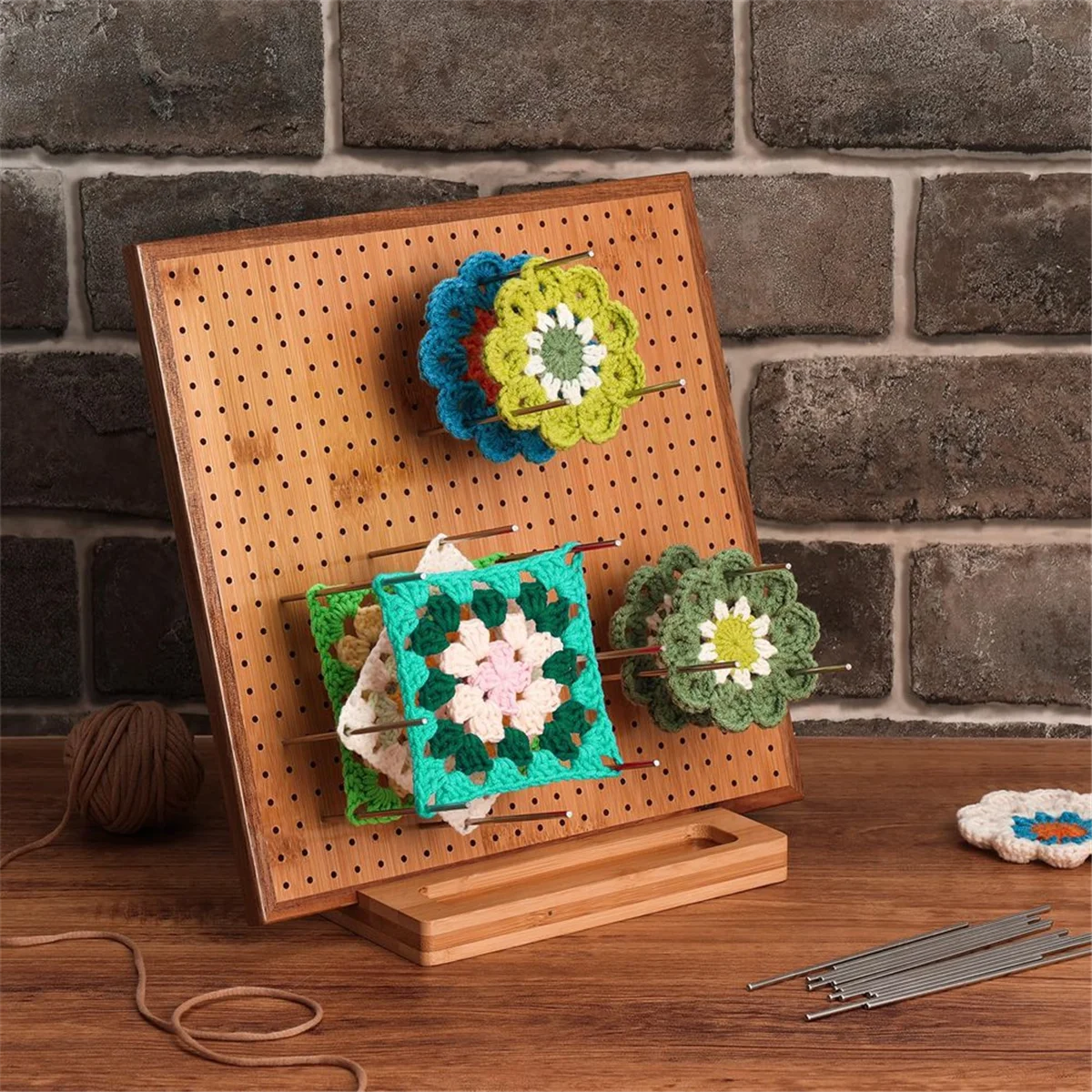 لوح كتلة كروشيه 2025+11.8 بوصة مع 20 إبر/أوتاد، لوح كتلة لحياكة الكروشيه، لوح كتلة مربع من الخيزران #1