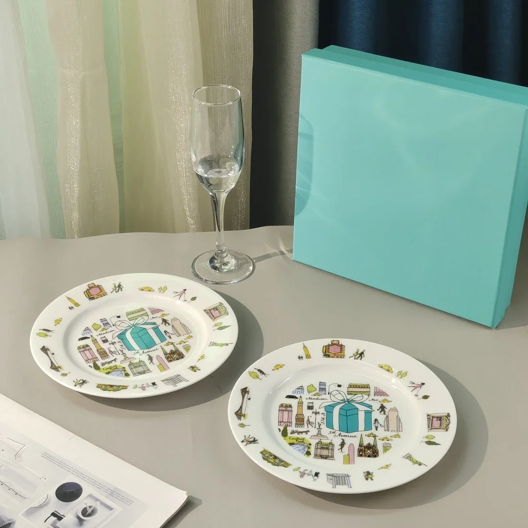 

T Family Bow Series Bone Porcelain Square Plate 24cm Single Vegetable Plate Fruit Plate Gift Box Packaging