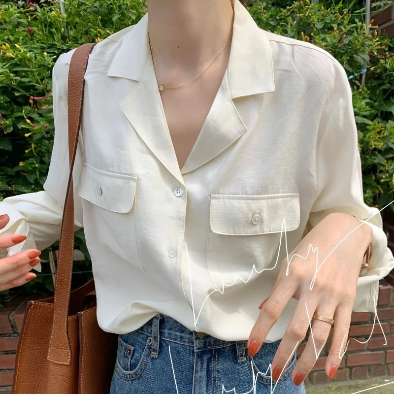 

White Casual Shirt Women's Loose Fit Korean Style Spring Vintage Suit Collar Pocket Design Cotton Blend Long Sleeve Top