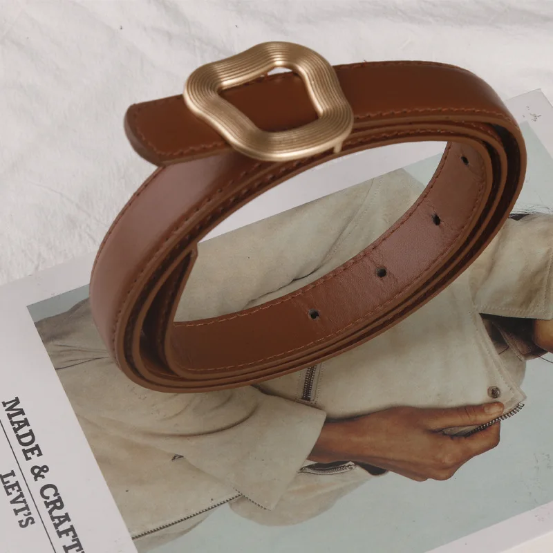 حزام جلد حقيقي أنيق للنساء الغزلان جودة عالية أنيقة الأعمال حزام نسائي راعية البقر الغربية حزام دلو ذهبي