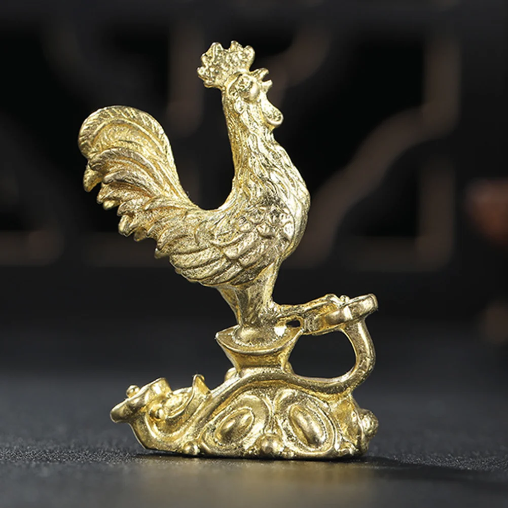 Adornos de gallo de latón chino, decoración Yuanbao para sala de estar, estatuas de escritorio, decoraciones para el hogar, mesa de cobre dorada