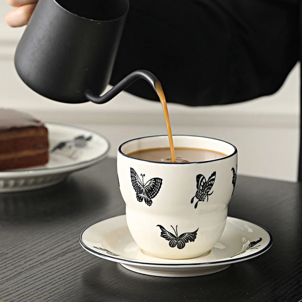 Fransız zarif seramik kahve fincanı kelebek kupa zarif öğleden sonra çay bardağı kahve fincan seti yaratıcı hediye