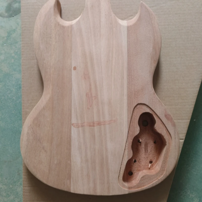 Left‑hand Unfinished Electric Guitar Body Okoume Wood Blank Body for DIY Guitar Building Replacement Part
