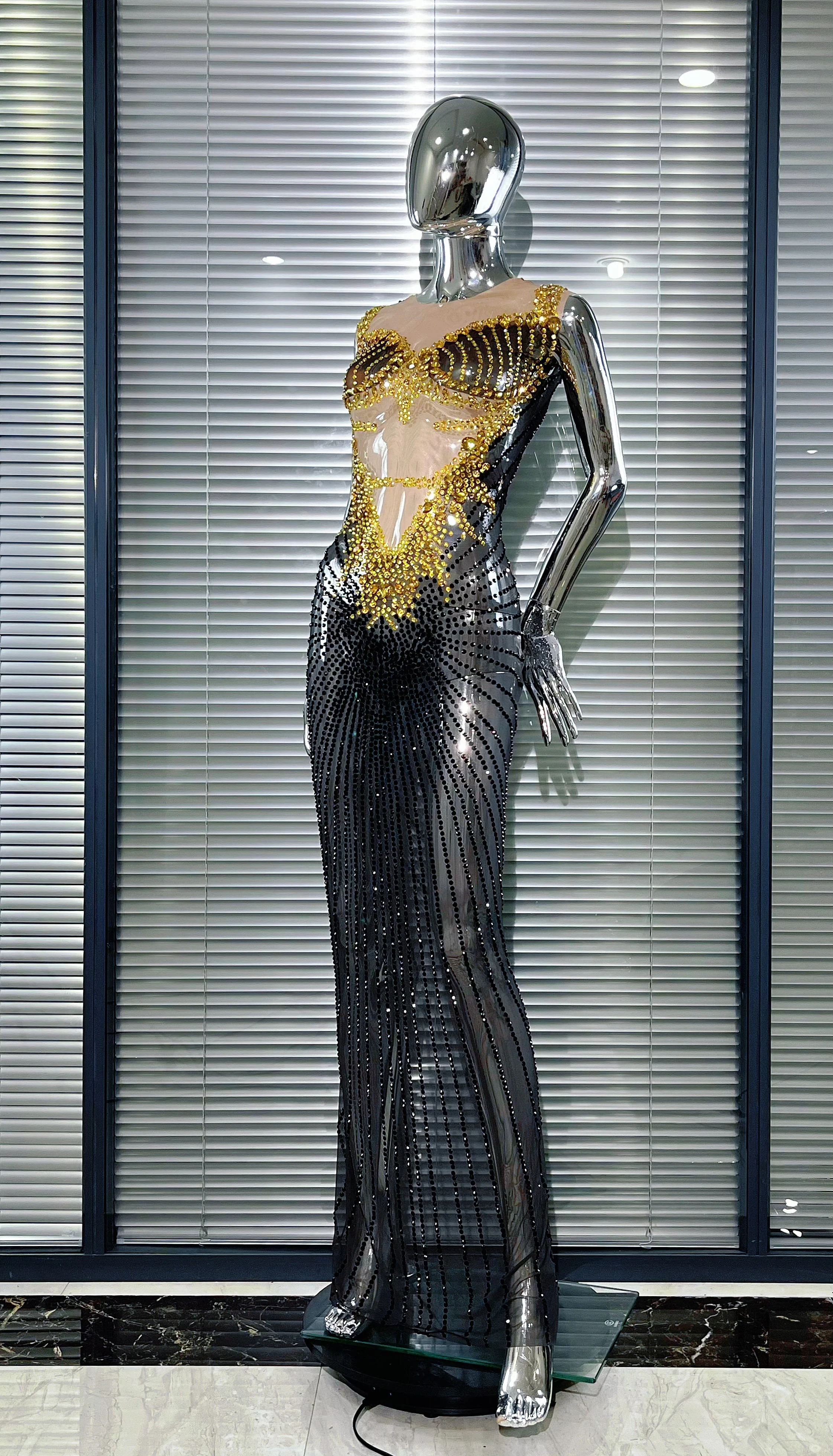 Luxe diamanten sexy doorschijn - Women Fashion Photoshoot recensie en prijs