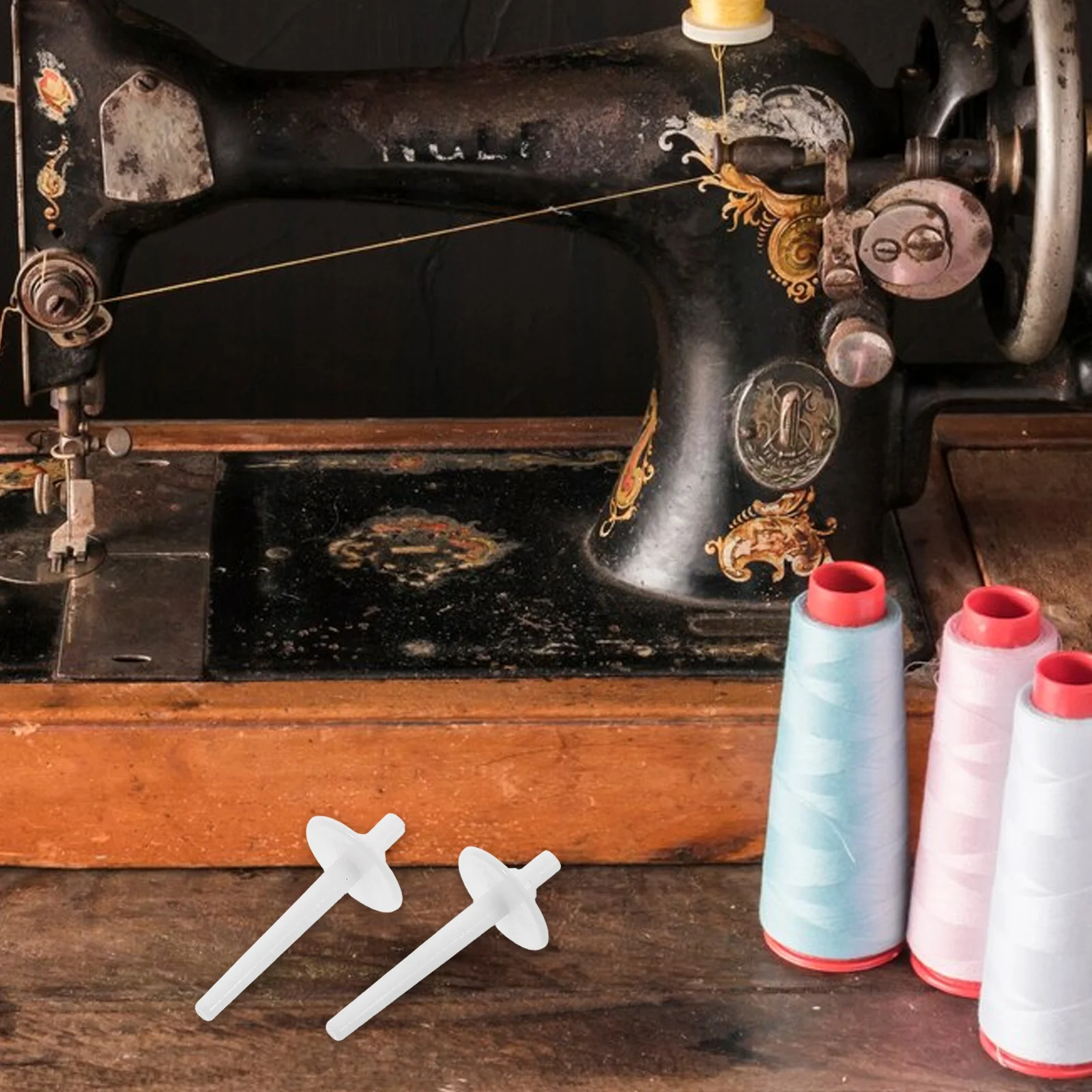 4pcs Small Plastic Spool Pin Replacement Thread Holder Sewing Machine Parts Spool Pin for Sewing Machine Accessories Thread