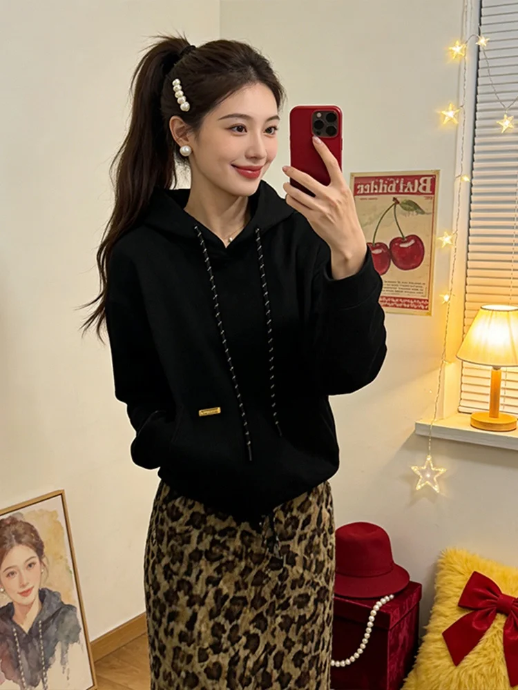 

Корейская женская толстовка с капюшоном на флисовой подкладке, утепленная, черная, свободного кроя, с длинными рукавами, теплая, повседневная, для осени и зимы