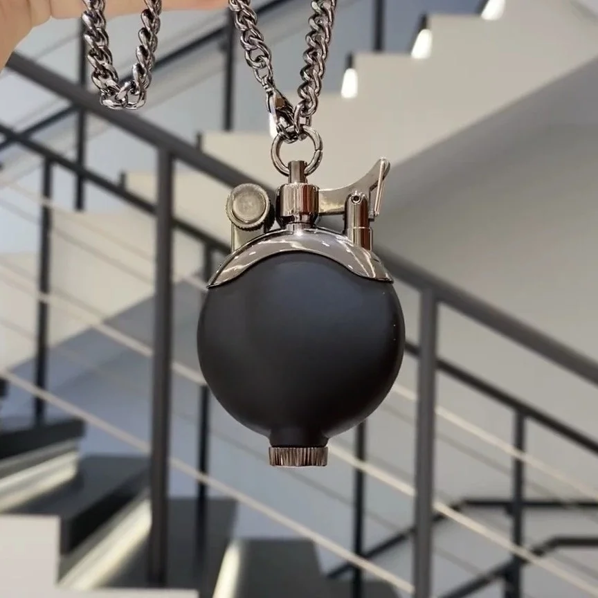 

Luxury High-Quality New Alloy Lighter Portable Personalized Necklace Style, Suitable for Men And Women