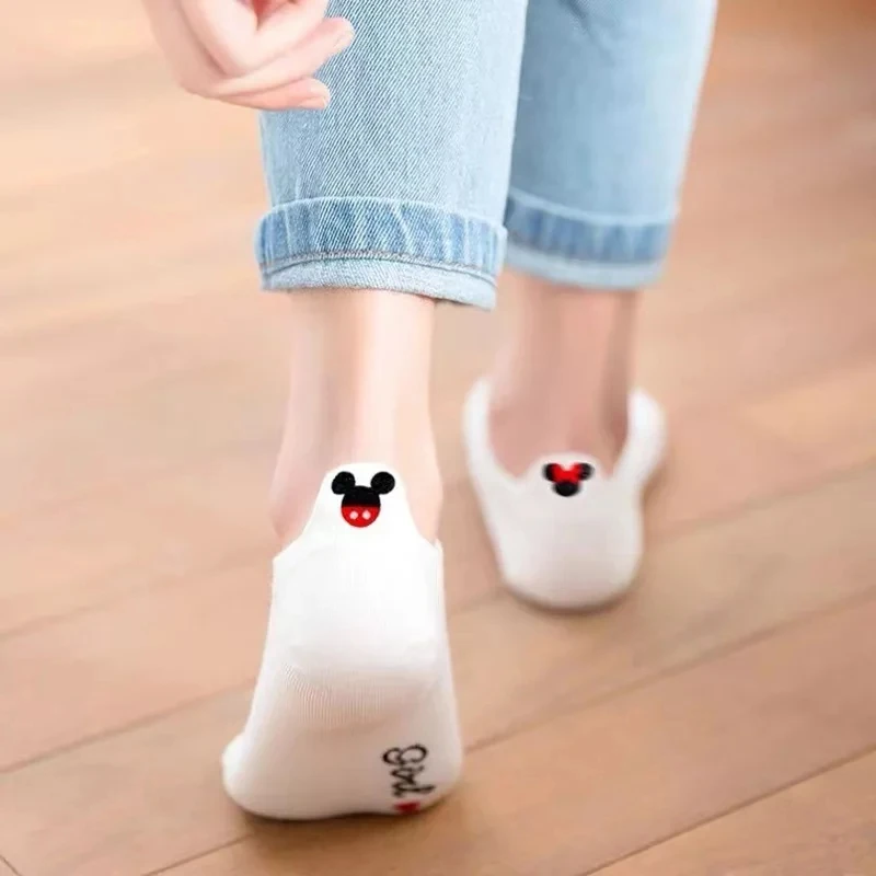 4 Pairs Disney Cartoon socks Low Tube Boat Socks Cartoons Embroidery Mouse Ankle Women Socks Cotton Low Cut kawii Size 36-40