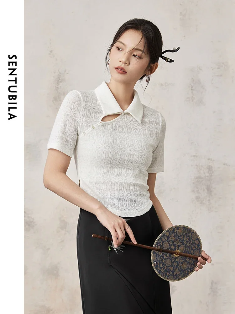 SENTUBILA White Hollow Round Neck Lace Tops For Woman 2025 Summer Chinese Style Polo Collar Split Short Sleeve Blouse 141S53964