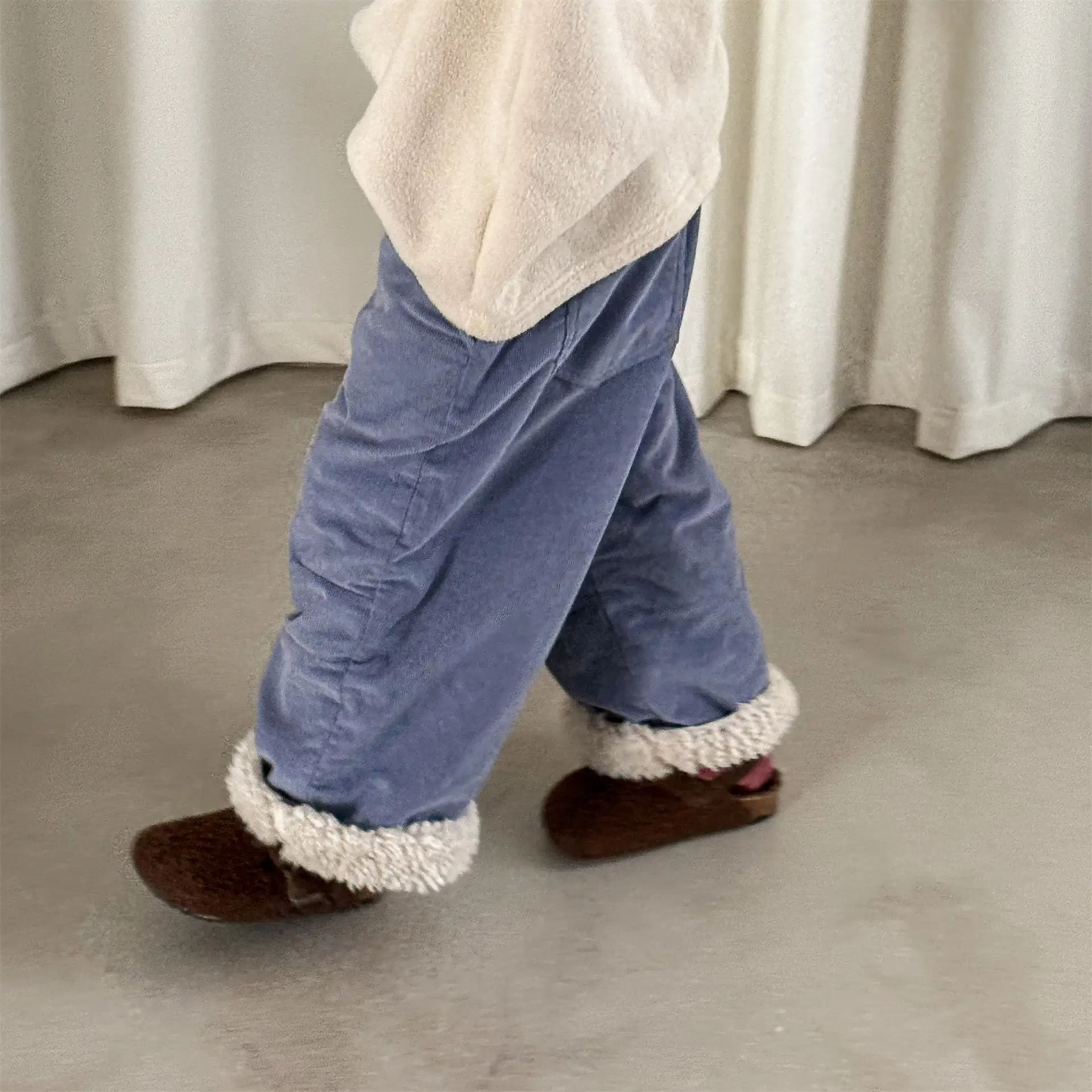 2025 Winter Boys Girls Warm Harem Pants New Children's Clothing Korean Edition Kids Fleece-lined Pants