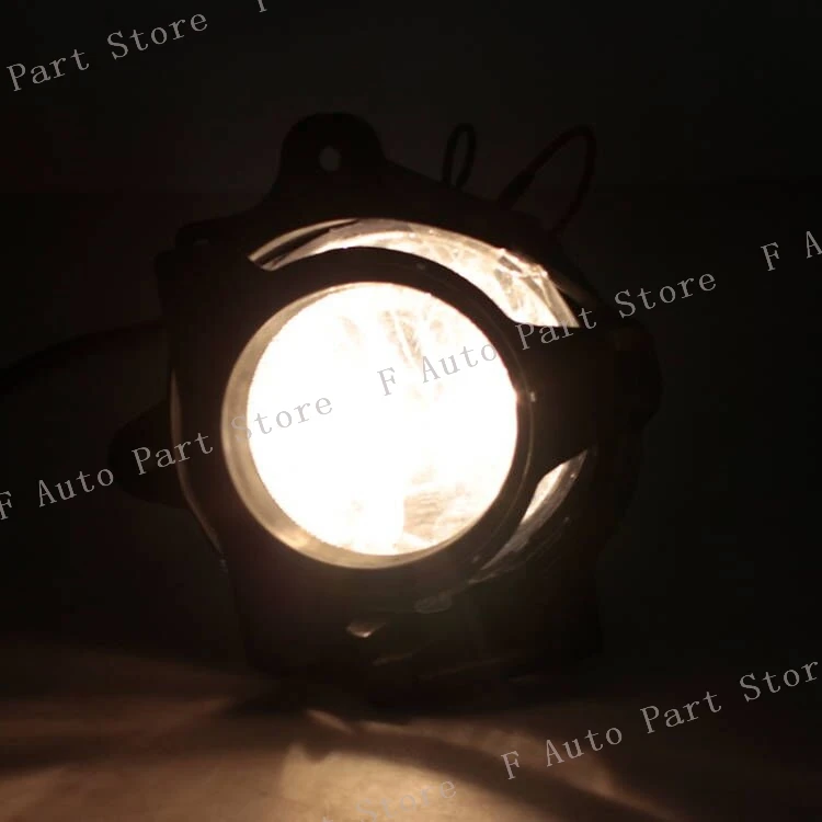 1Pair For Toyota Hilux Vigo MK7 2012 2013 2014 2015 2016 Front Bumper Fog Lamp Light Foglamp Foglight