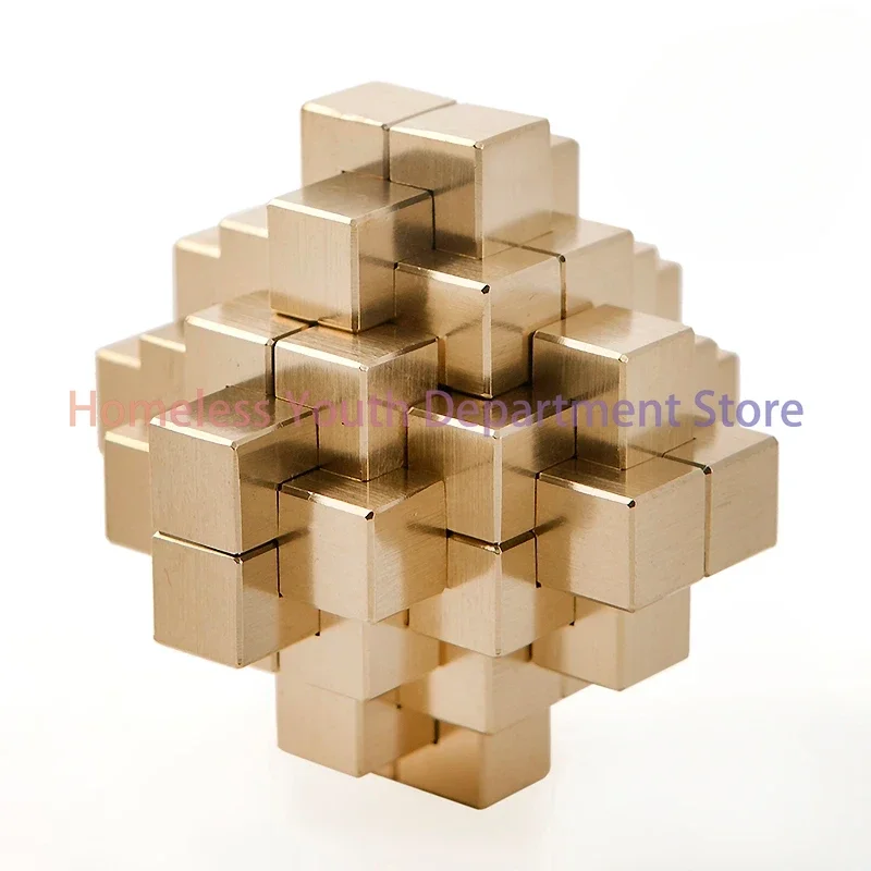 

замок сложная металлическая игрушка