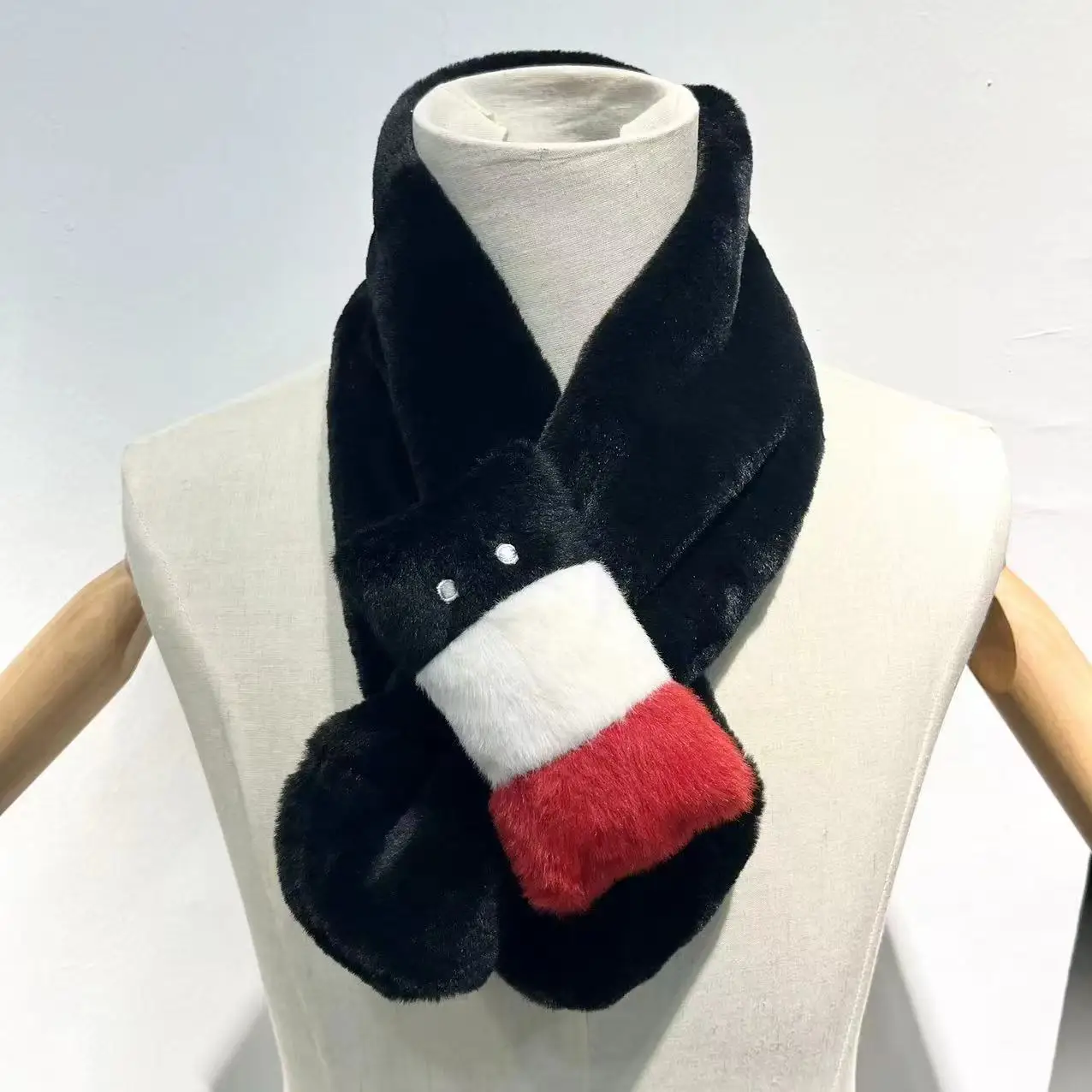 

Плюшевый шарф Polandball 90 см, Германия, Франция, мяч, теплый шарф, деревенский шарф, осень и зима, подарки ручной работы