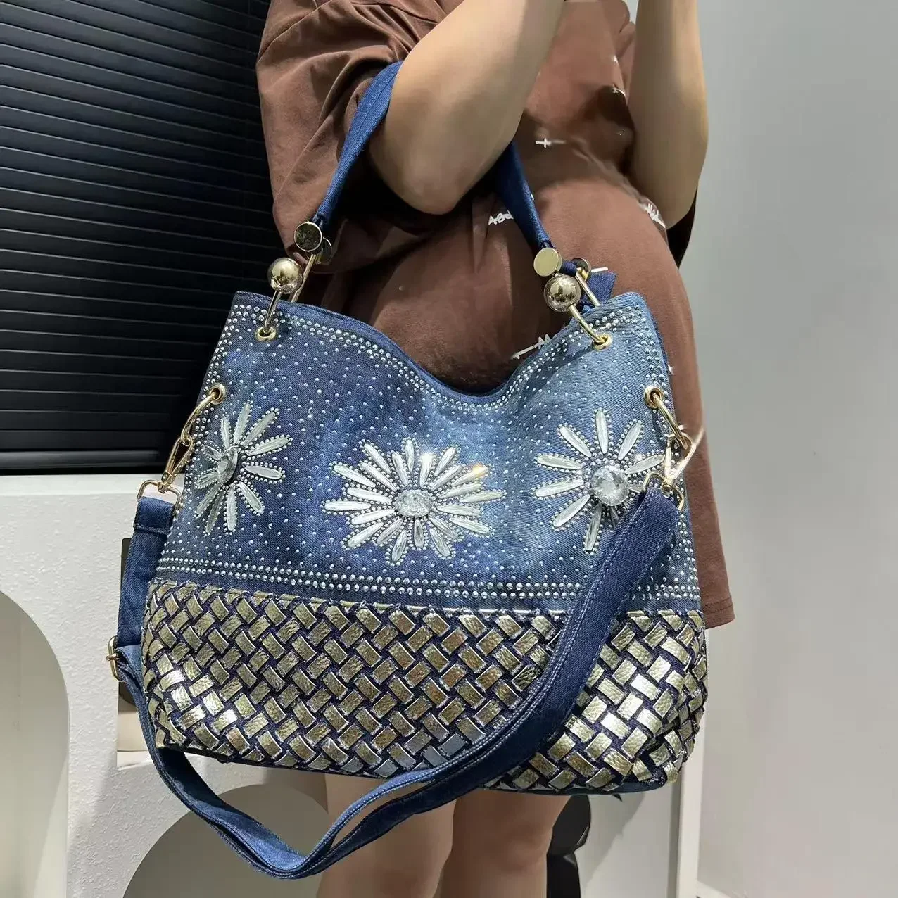 

Women's Fashion Denim Diamond Braided Bucket Bag Large Capacity Gradient Diamond Decorated Shoulder Crossbody Bag