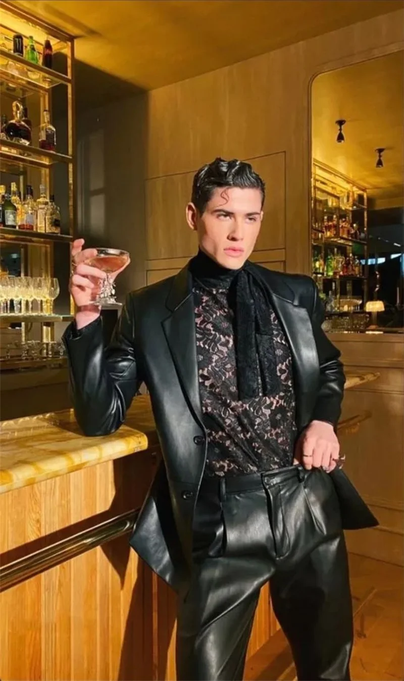 أسود بولي Leather جلد الرجال الدعاوى مجموعة 2 قطعة السترة + مستقيم بانت بنطلون الزفاف سهرة مكتب رسمي العريس حفلة موسيقية سترة معطف الأعمال