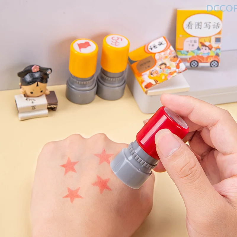 School Teachers Family Use Red Five-pointed Star Stamp Encourage Children Teaching Award Stamp Automatic Ink