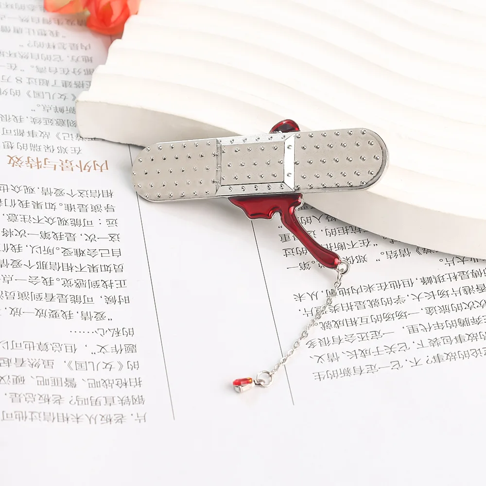 Creative Imitation Band-Aid And Bleeding Blood Badge Pins Brooch Trendy Metal Alloy Enamel Tassel Lapel Pin Jewelry Accessories