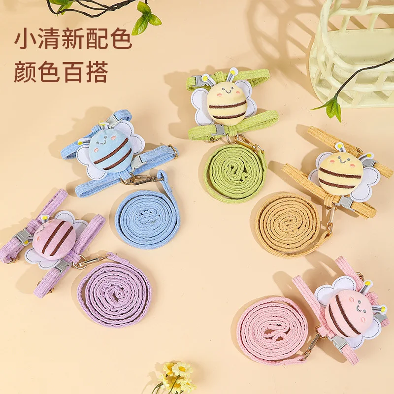 Cat leash with anti‑escape design, dedicated for outdoor use; vest‑style harness for cats and small dogs; runaway‑prevention cat