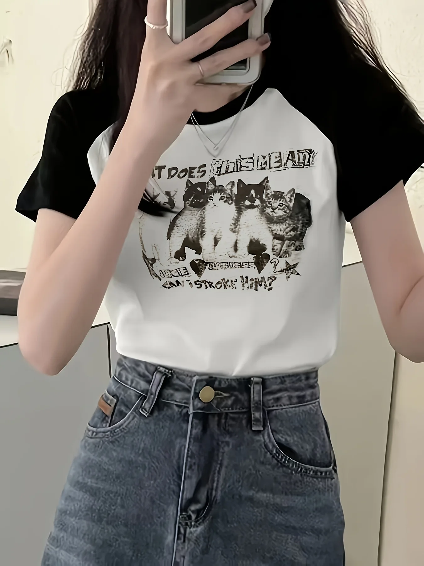 

T-shirt Y2K Crew Neck with Humorous Cat Graphic Print Casual Short Sleeve Women's Top for Spring Summer