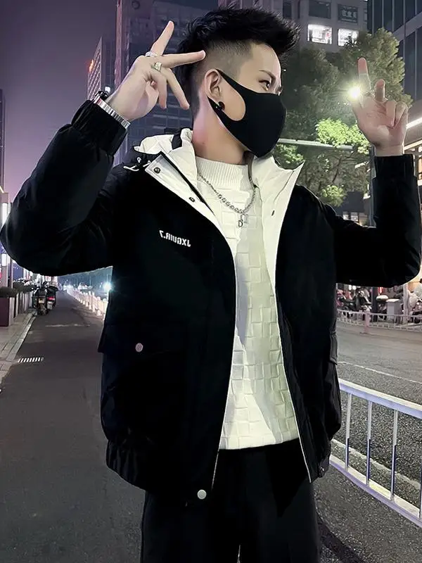 

Тепло и комфорт: Мужская хлопковая куртка, зимняя одежда 2026, новая модель с цветными вставками, пуховик с капюшоном, утепленный хлопковый пуховик.