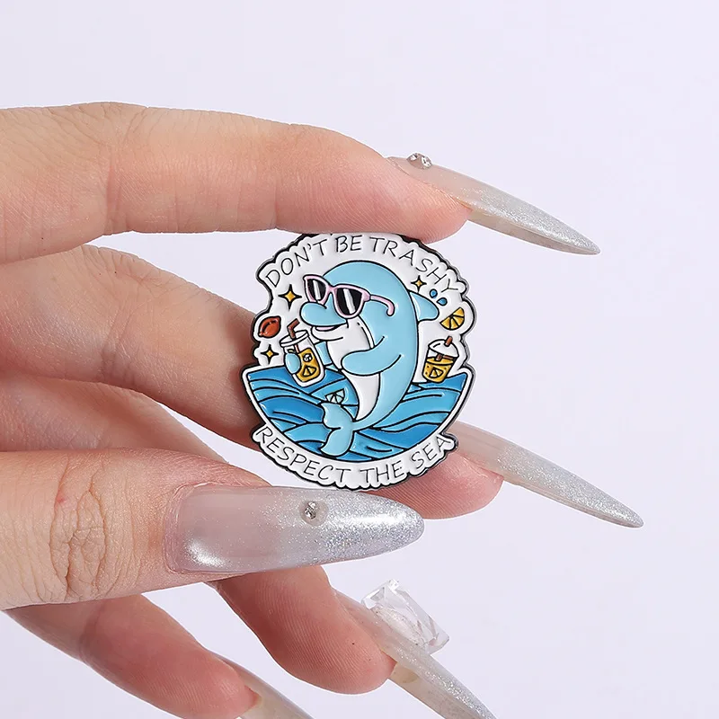 

Симпатичная брошь в форме дельфина, персонализированный тренд, значок с буквой Ride The Wave, аксессуары для сумок для одежды