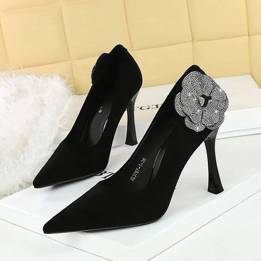 

BIGTREE Fashion Sexy Simple High Heels Elegant shallow mouth Woman Pumps, Square Pedicure Women's Spring And Autumn Single Shoes