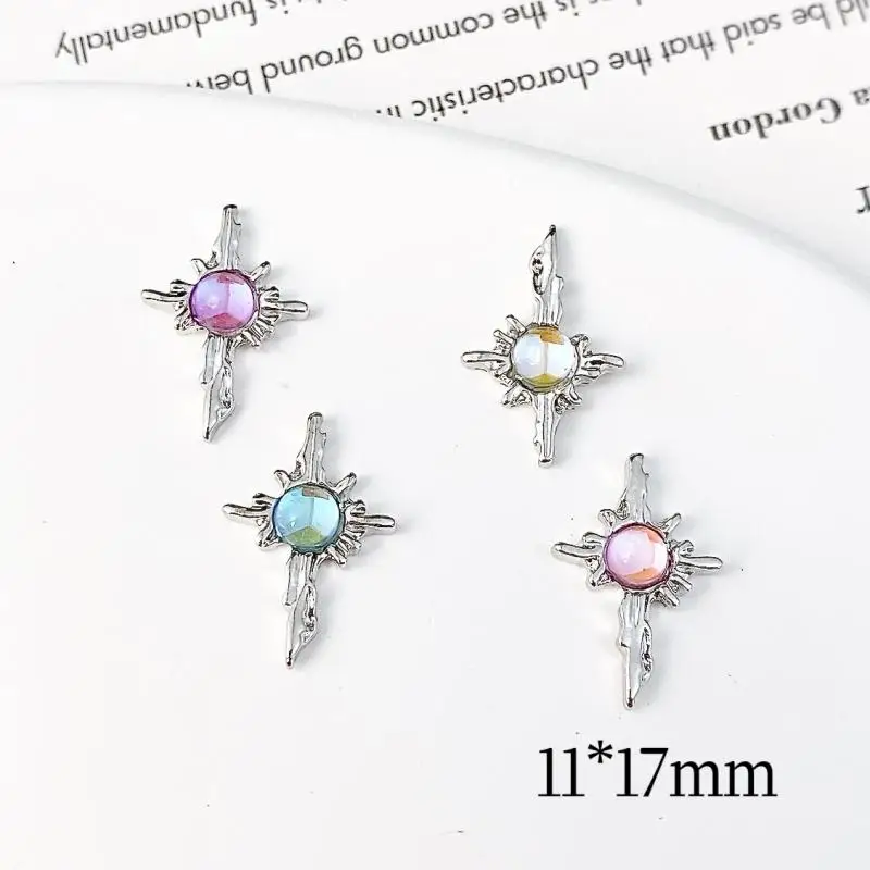 10 ชิ้นประกาย 3D Alloy Silver Cross เล็บ Charms จํานวนมากที่มีสีสันรอบ Rhinestone ตกแต่งเล็บเล็บ DIY อุปกรณ์เสริม