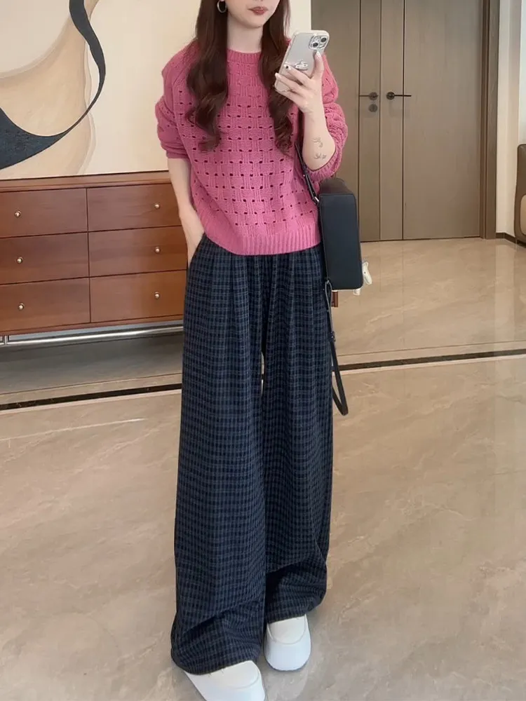

Весенний модный комплект из двух предметов: розовый ажурный вязаный топ и клетчатые повседневные брюки, женская свободная теплая одежда с круглым вырезом