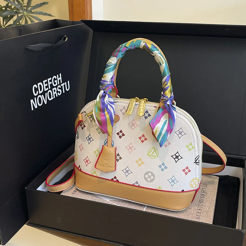 

​ ​ Винтажная женская сумка с монограммой 2025 года, ретро-кошелек через плечо, дизайнерская сумка с регулируемым ремешком для ежедневных поездок на работу ​