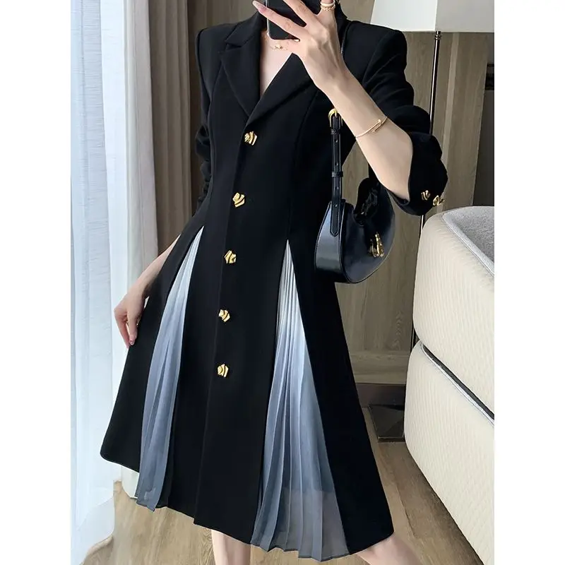 Luxury Fashion V-Neck Button Suit Dress 2024 New Autumn Women's Clothing Western Style Waist Panelled Gradient Midi Dresses