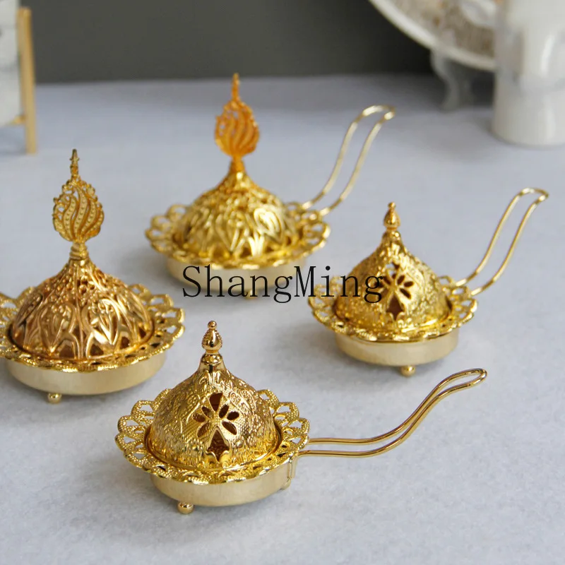 

PYH simple and modern style golden metal incense burner handheld incense burner candlestick dual-purpose one piece delivery