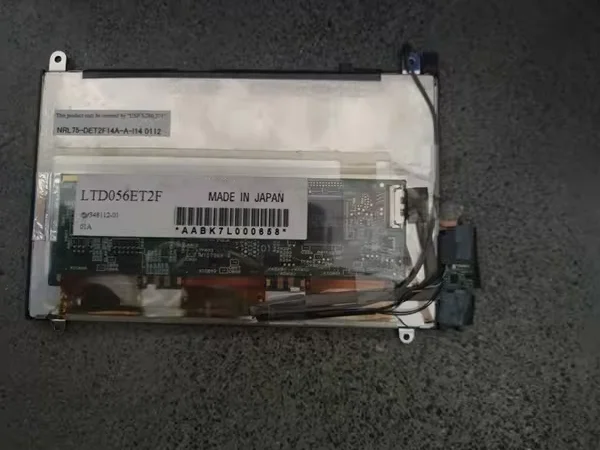 

5,6-дюймовый ЖК-экран LTD056ET2F, проверен на нормальную работу перед отправкой.