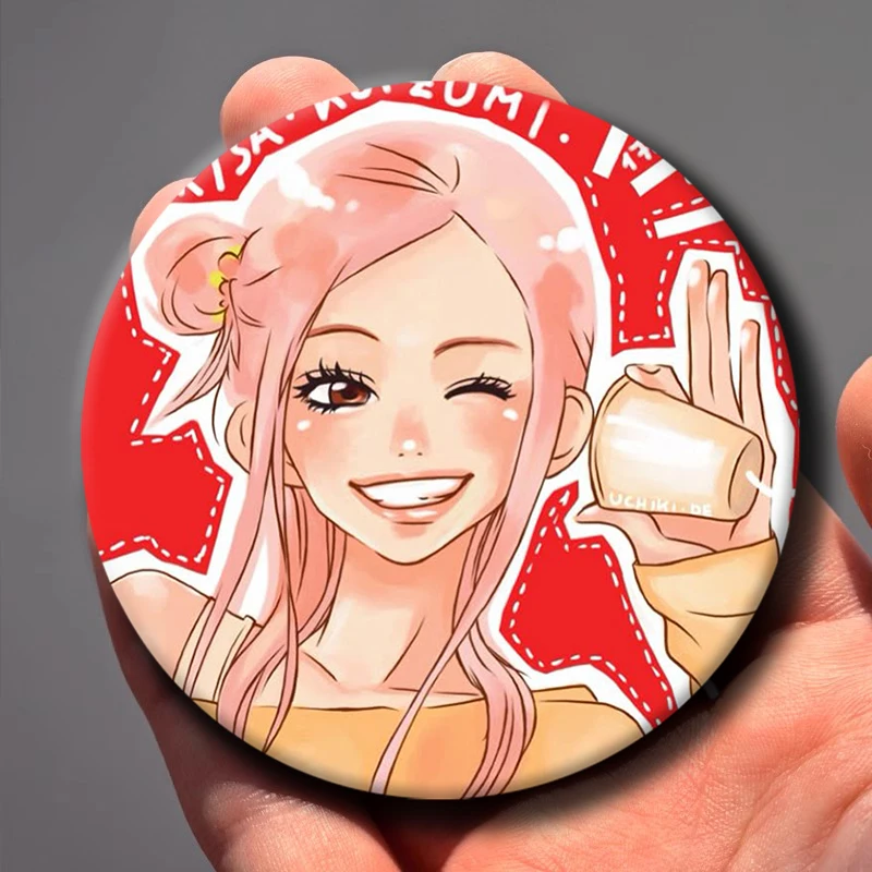 Romance Anime Lovely Complex Brooch Koizumi Risa,Otani Atsushi Cartoon Badge Backpack Bag Ornament Accessory Exquisite Round Pin
