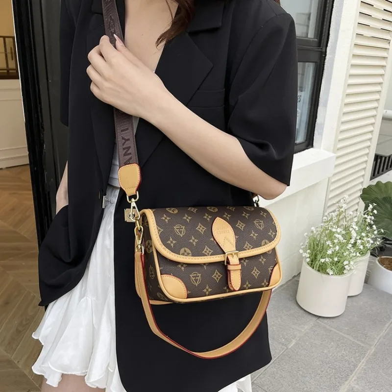 

Вневременная женская структурированная сумка-саквояж ‌ , Кожаная сумка премиум-класса, полированная женская сумка для настольных встреч и корпоративных мероприятий