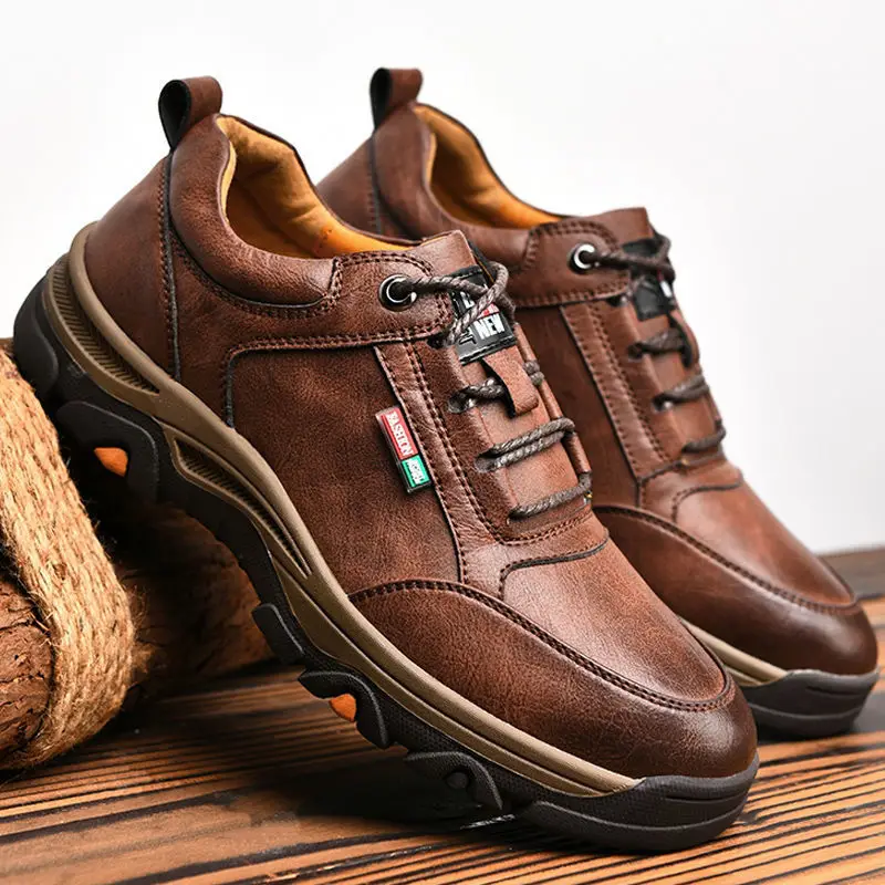 

Men's Casual Leather Hiking Shoes Outdoor Sports Middle-Aged Dad Spring Comfortable Walking Footwear New Style