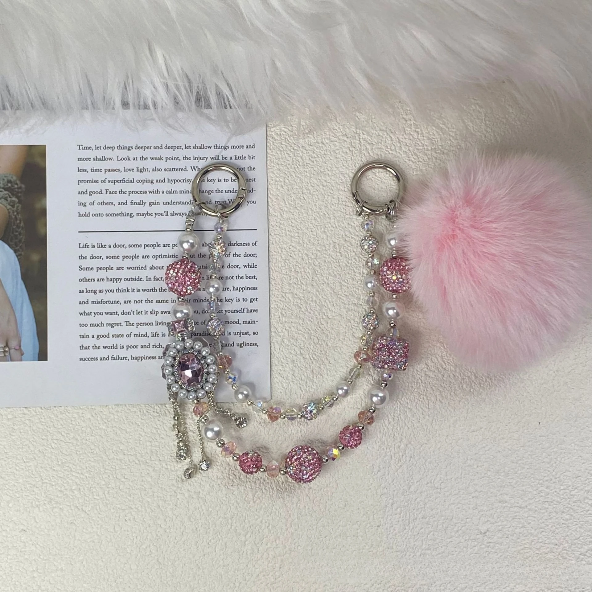 

Fashion Light Luxury Bling Handmade Beaded Phone Charm Pendant Chain for Mobile Phone, Bag and Keychain