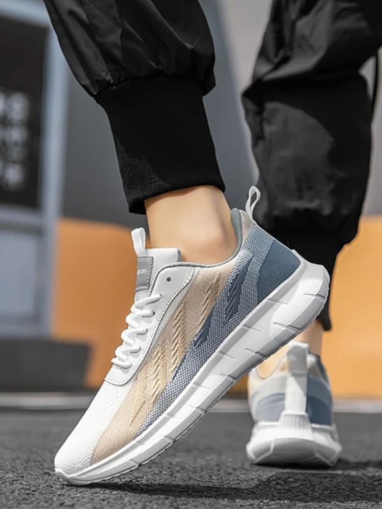 

Мужская спортивная обувь с мягкой стелькой, минималистичные легкие корейские кроссовки для бега на открытом воздухе, все бренды, мужские повседневные кроссовки цвета Miked