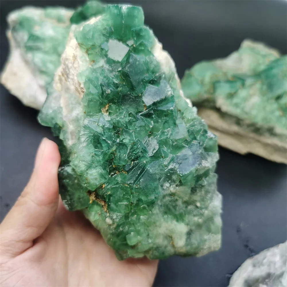 Wholesale natural rough quartz stone healing raw crystal green Fluorite cluster mineral specimen